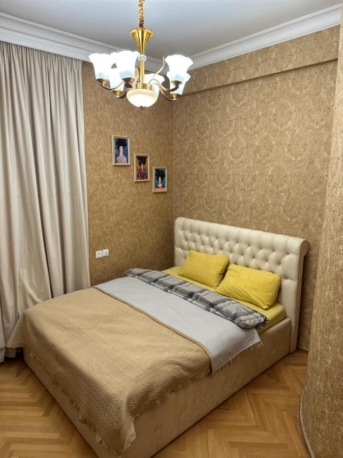4 Bedroom Suite Apartment Ln Tbilisi City Exteriör bild
