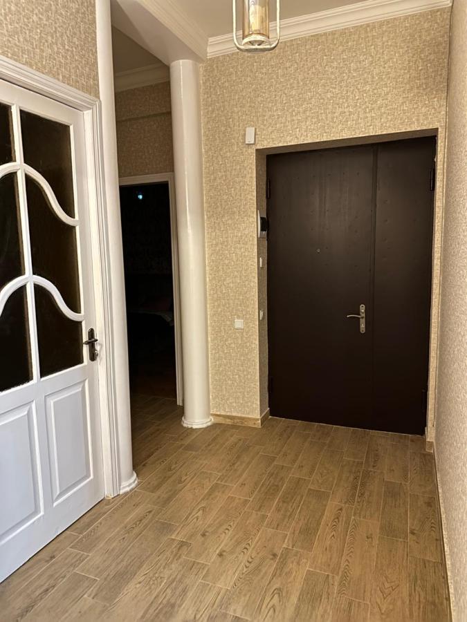 4 Bedroom Suite Apartment Ln Tbilisi City Exteriör bild