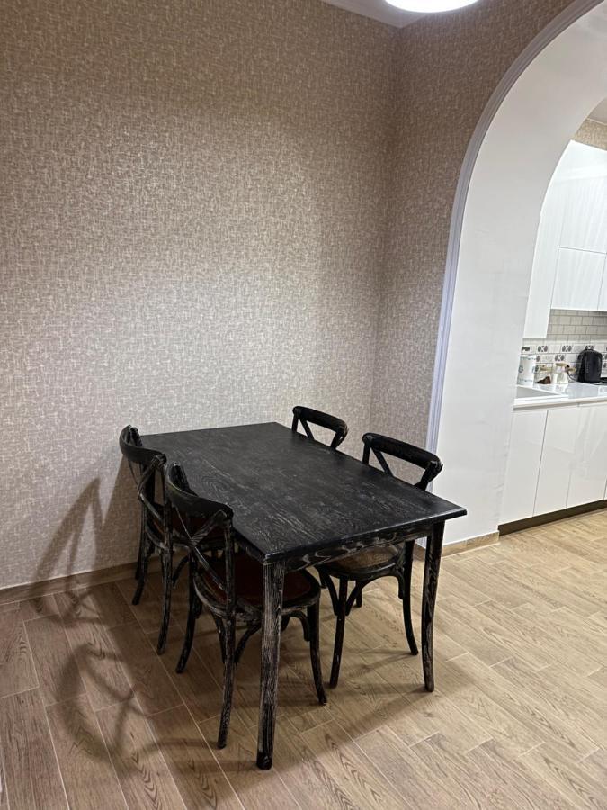 4 Bedroom Suite Apartment Ln Tbilisi City Exteriör bild